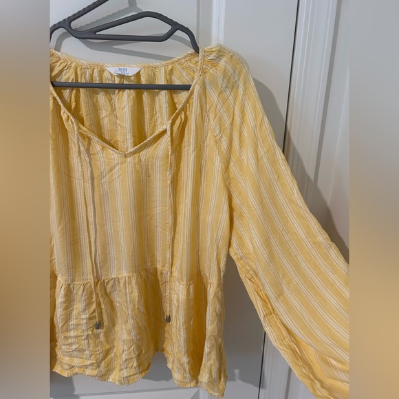 Yellow Striped Peplum Top - Picture 3 of 7